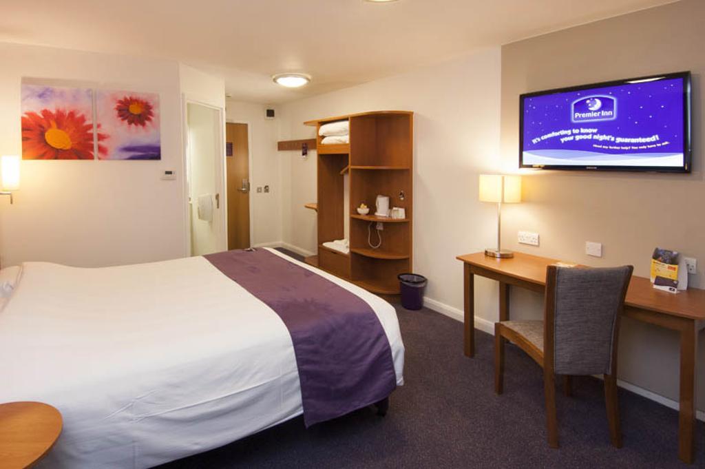 Premier Inn Kidderminster Exterior foto