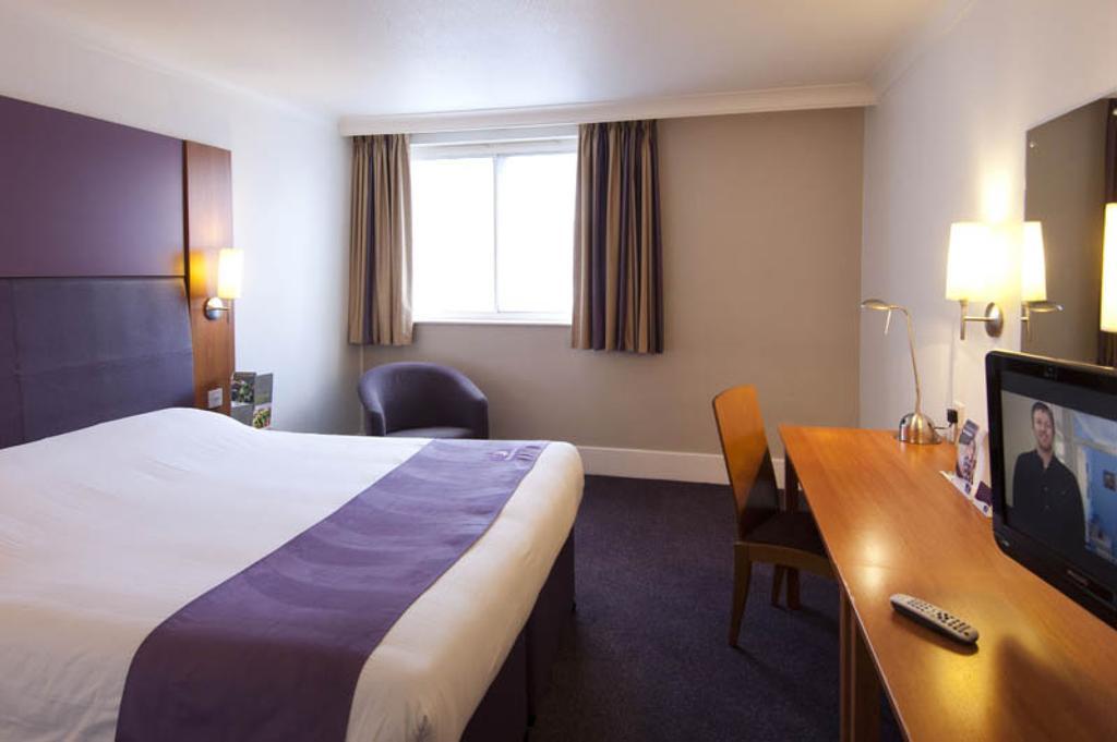 Premier Inn Kidderminster Exterior foto